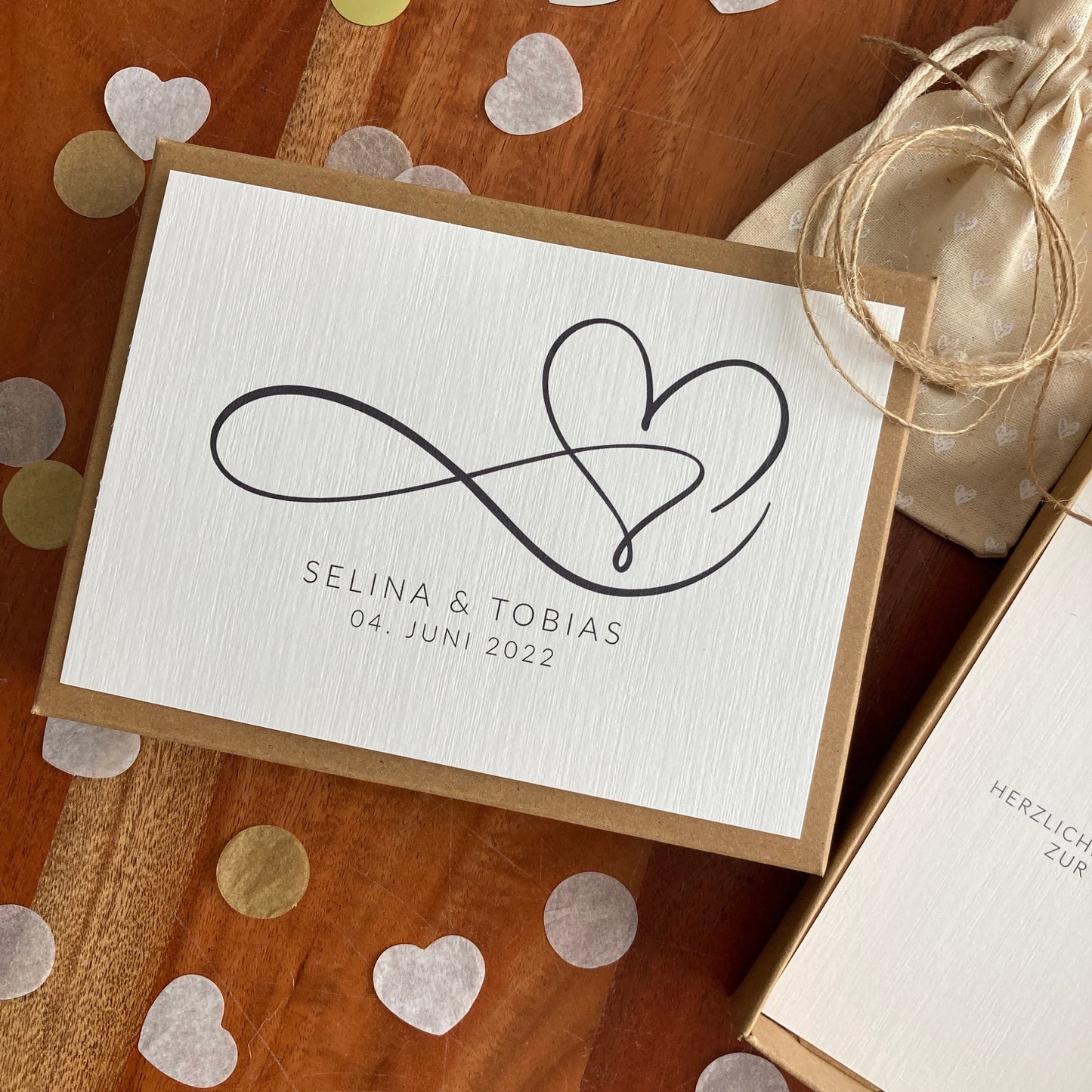Geschenkverpackung - infinite love - | Geschenkbox | Geschenk zur Hochzeit | Geldgeschenk | individuell & personalisiert mit Namen und Datum