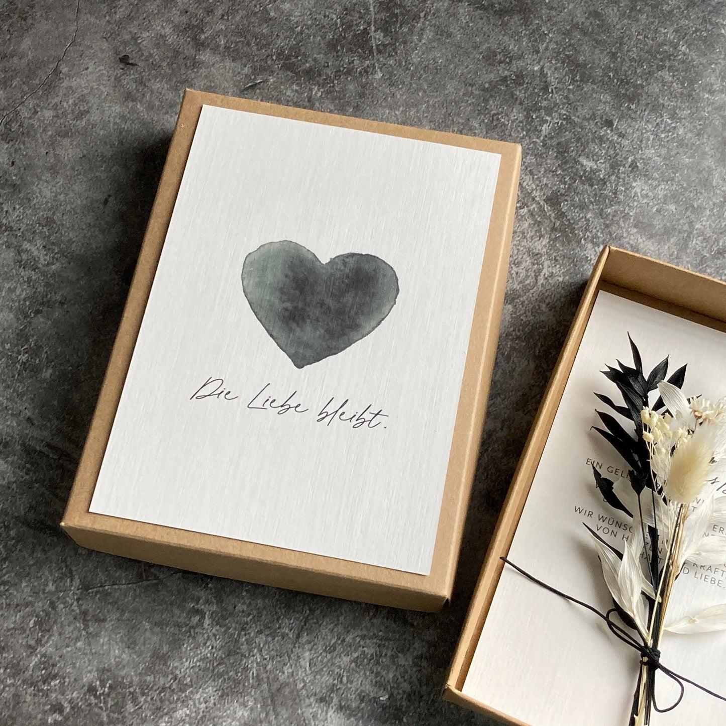 Trauer Box zur Anteilnahme - Die Liebe bleibt